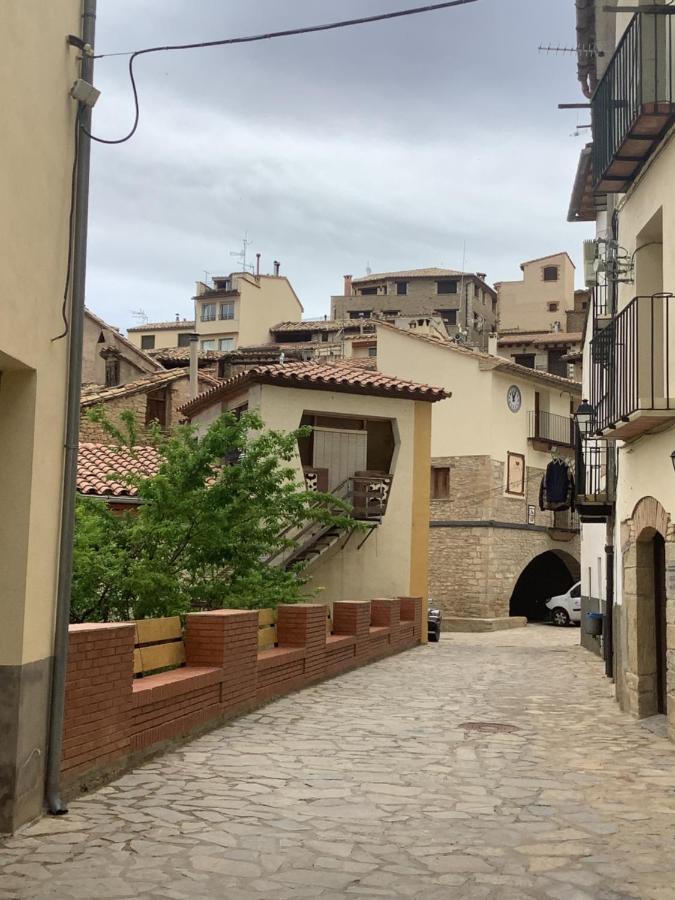 Hostal El Guerrer Todolella Εξωτερικό φωτογραφία