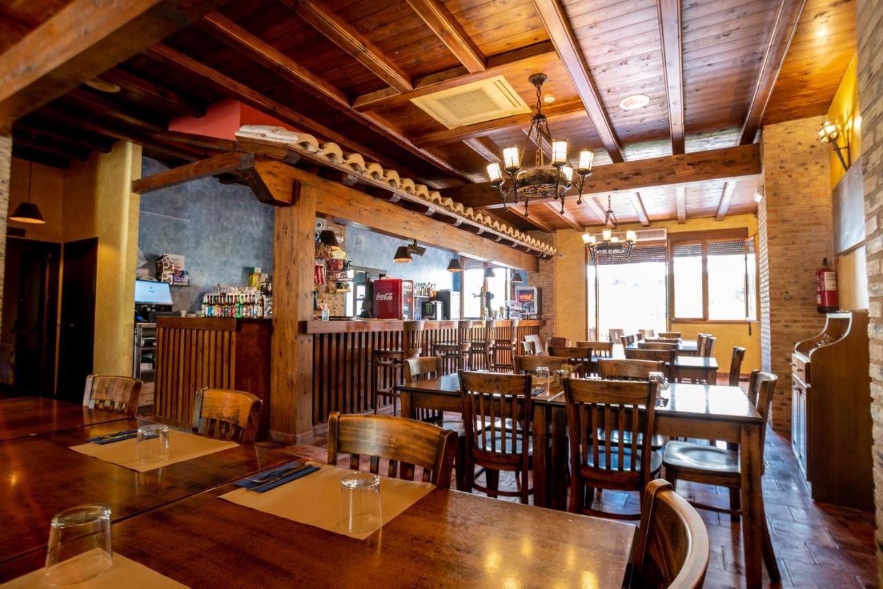 Hostal El Guerrer Todolella Εξωτερικό φωτογραφία