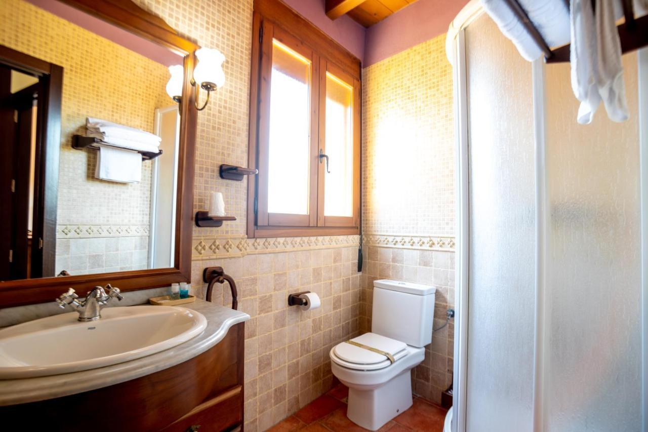 Hostal El Guerrer Todolella Εξωτερικό φωτογραφία
